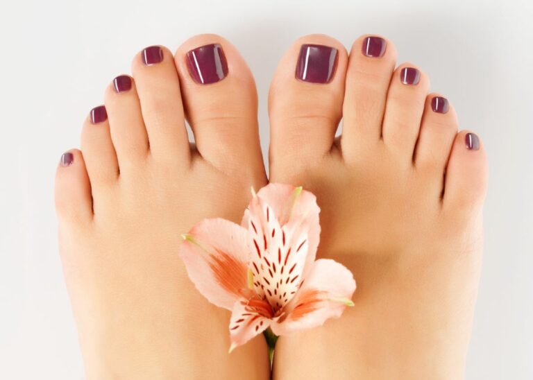 Read more about the article Success Story: Transforming Nail Health With Dip Powder At FriendlyNailsSpa.