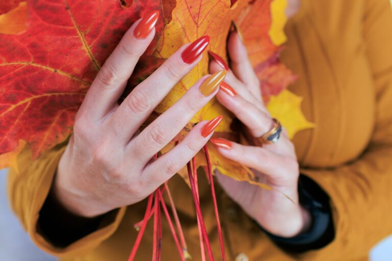 Read more about the article Success Stories: Transforming Your Nails With FriendlyNailsSpa